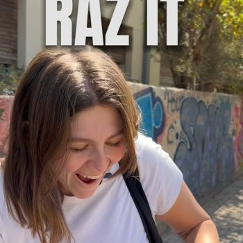 חדש בפארמה תמר 🌿
ערכת RAZ IT – לדרך טבעית, רגועה ומאוזנת יותר מבפנים.

אנחנו מאמינים שכל שינוי מתחיל בהרגשה – לא במספרים.
ולכן יצרנו ערכה שמבוססת על תמציות טבעיות, צמחי מרפא ומינרלים מהטבע, שתומכים בתהליכים של ניקוי, הקשבה לגוף וחיזוק תחושת הקלילות היומיומית.

✨ מתאים לתקופות בהן רוצים לחזור לשגרה בריאה
✨ משתלב בשגרה יומיומית – בלי מאמץ

אם חיפשתם דרך לרענן, לאזן ולהרגיש טוב – זו בדיוק הנקודה להתחיל ממנה.

לכל הפרטים והזמנה >>
pharma-tamar.com