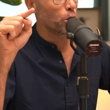 אזהרה ⚠️ פרק מעניין וחשוב - חלק מפרק 10 ׳הרבליסט׳ עם יניב מורסיאנו והפעם על הקשר בין תזונה לקויה אצל ילדים והשלכותיה מניסיון הטיפול שלו.